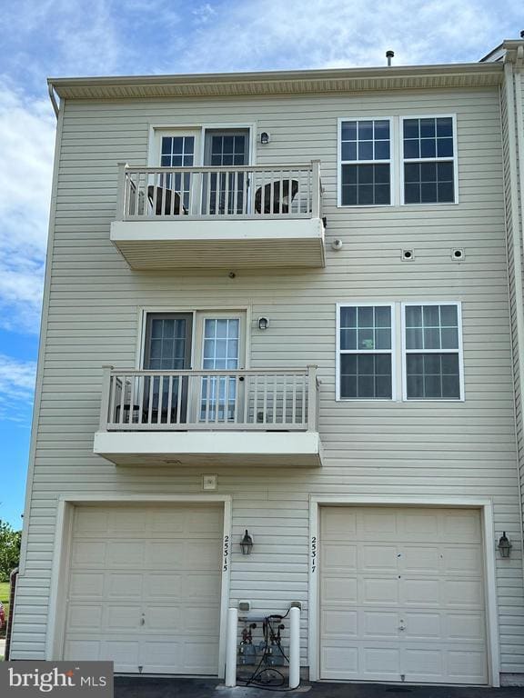 Building Photo - 25317 Patriot Terrace