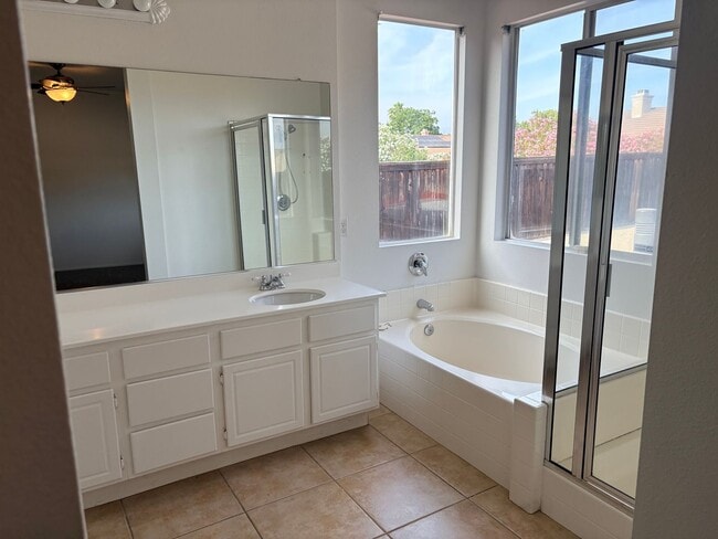Building Photo - SINGLE STORY HOME LEASE AVAILABLE IN MENIFEE!!!