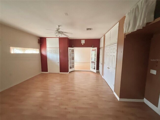 Building Photo - 1604 Swamp Rose Ln