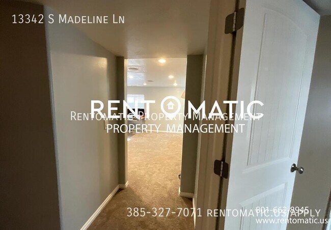Building Photo - 13342 Madeline Ln W