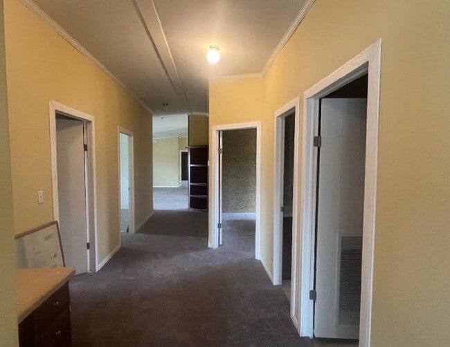 Building Photo - 8730 FM 646 Rd