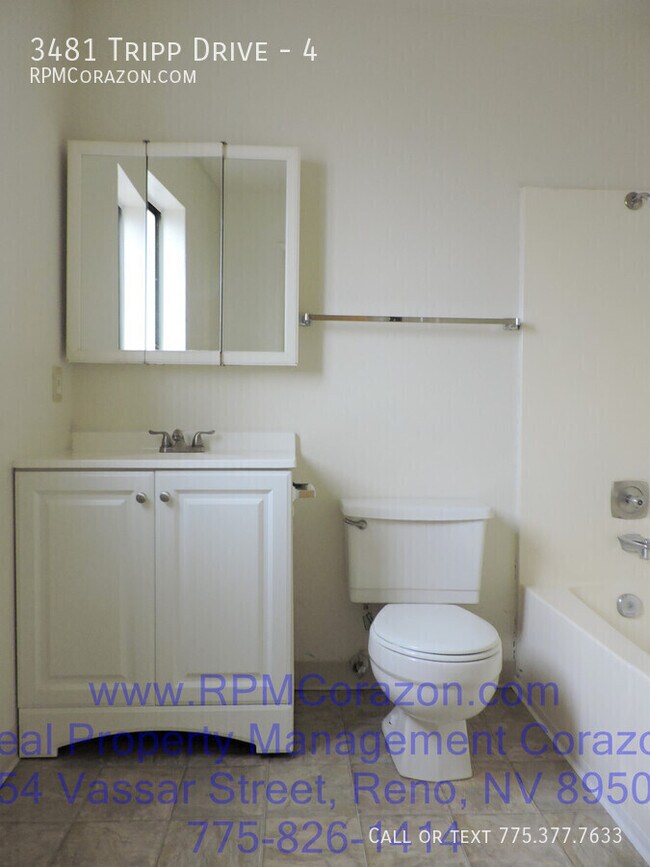 Building Photo - 3481 Tripp Dr