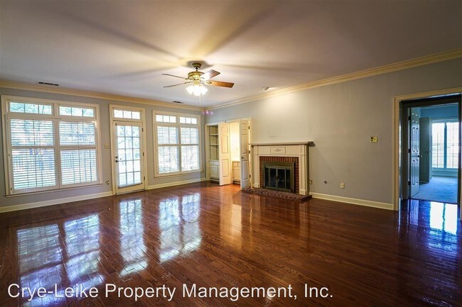 Building Photo - 4 br, 3.5 bath House - 3411 S. Tournament Dr