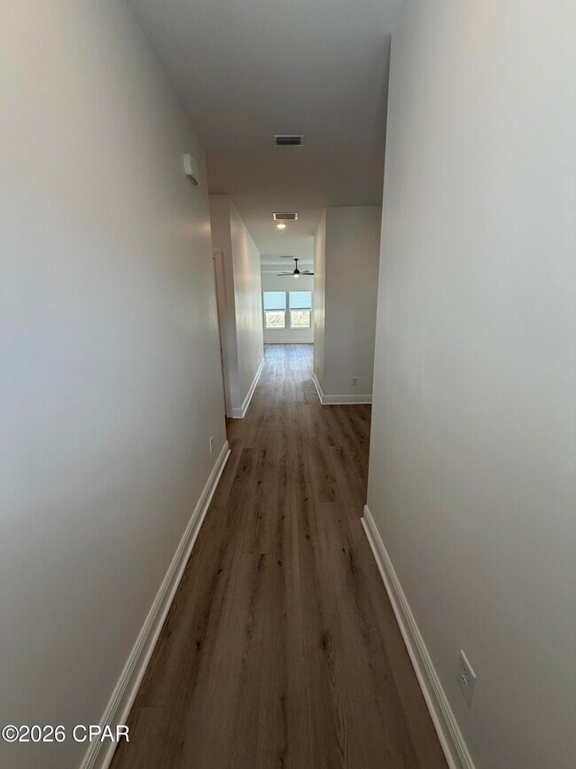 Building Photo - 1303 Louisiana Ave