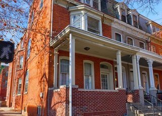 Building Photo - 302 N Lime St