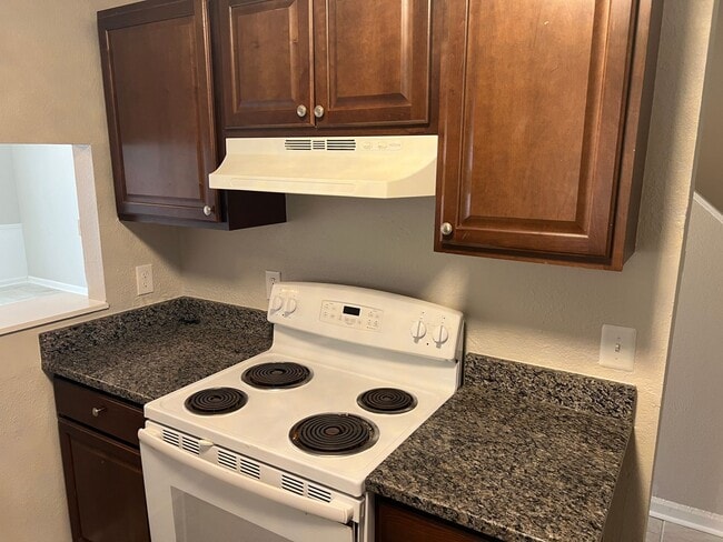 Building Photo - Available Now! Two-bedroom Duplex in Socas...