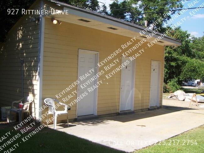 Building Photo - 927 Rittiner Dr