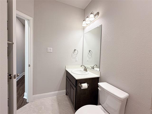 Building Photo - 6401 Graceland Dr