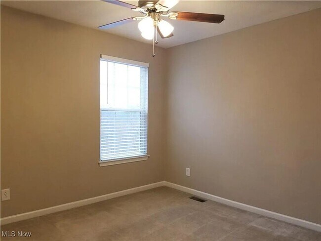 Building Photo - 5055 Lake Forest Dr