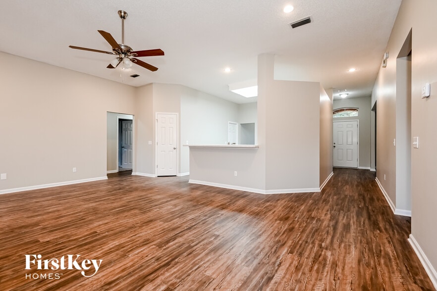 Building Photo - 13528 Osprey Point Dr