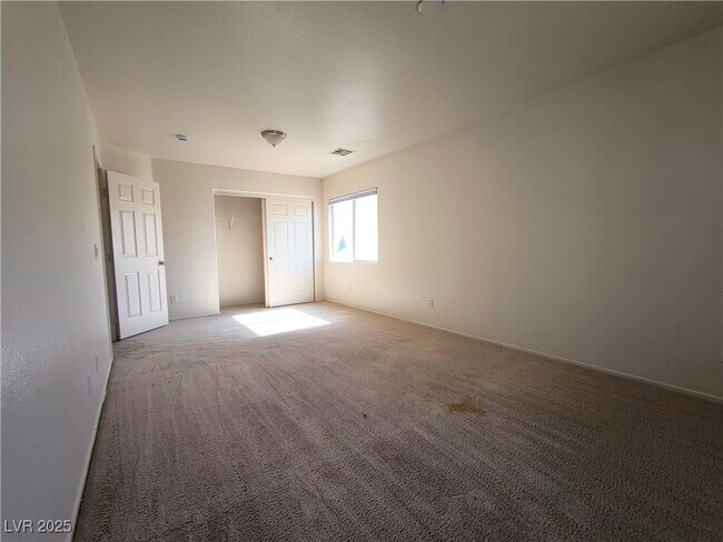 Building Photo - 9693 Bighorn Island Ave