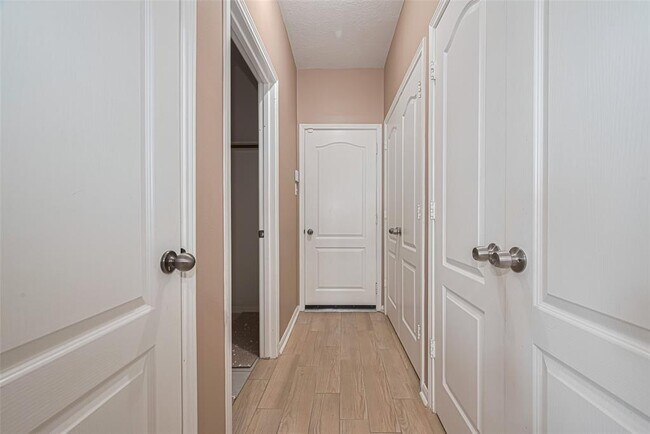 Building Photo - 3822 Auburn Grove Cir