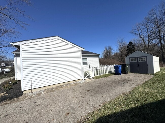 Building Photo - 2656 Glenbar Ct