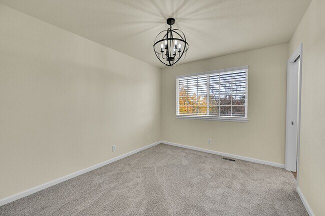 Building Photo - Northeast Colorado Springs House in Sierra...