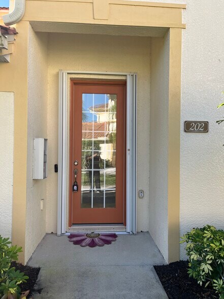 Building Photo - 7877 Clemson St