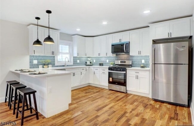 Building Photo - 495 S Clinton St