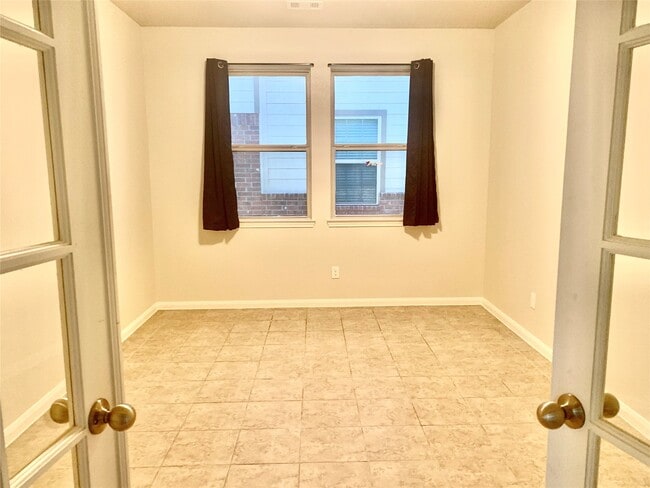 Building Photo - 18511 Espada St