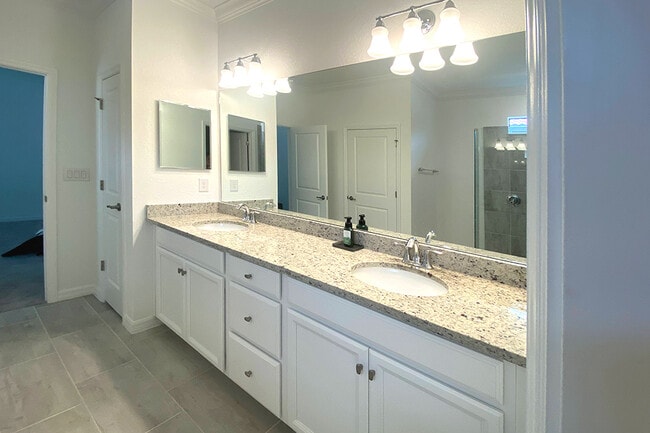 Building Photo - 24237 Spartina Dr