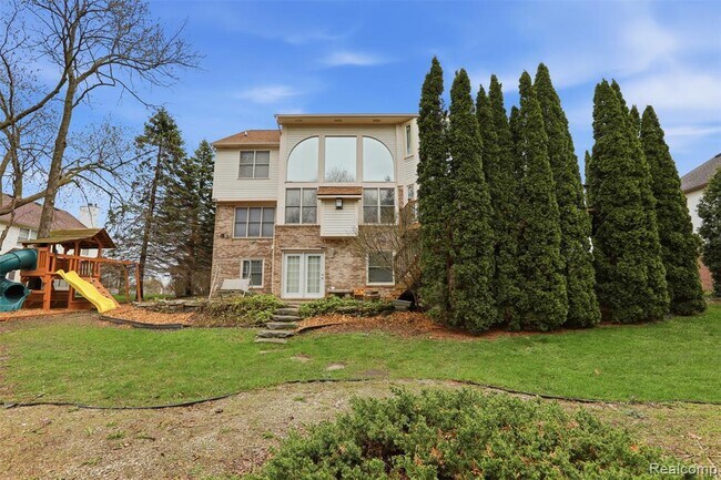 Building Photo - 3932 Fieldview Rd