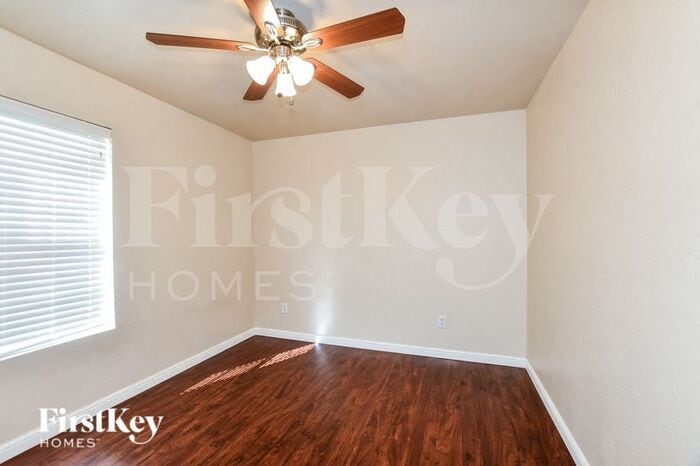 Building Photo - 12325 Arbor Lake Rd