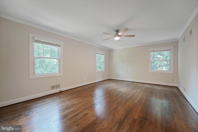 Building Photo - 6109 Clearwood Rd