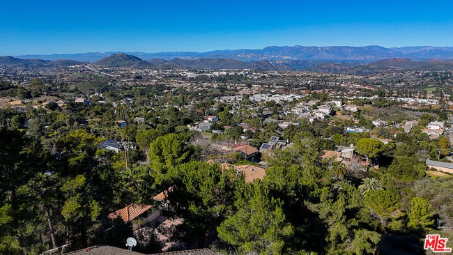 Building Photo - 456 S McKnight Rd