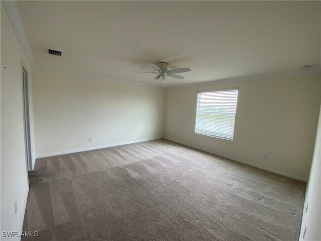 Building Photo - 2054 Minneola St