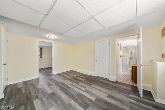 Building Photo - 267 Church Ln