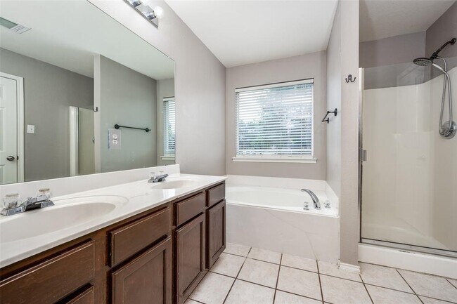 Building Photo - 209 Tripp Trail
