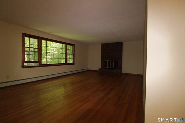 Building Photo - 67 Mulberry Rd