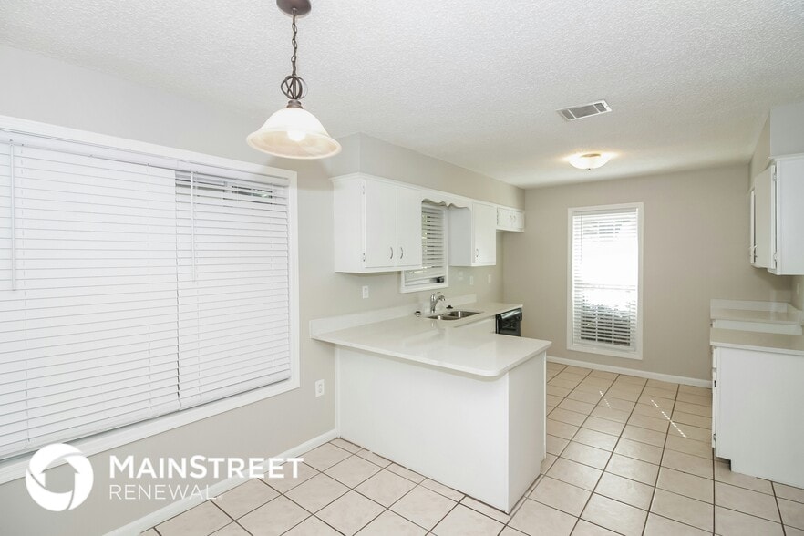 Building Photo - 5824 Port Haven Dr