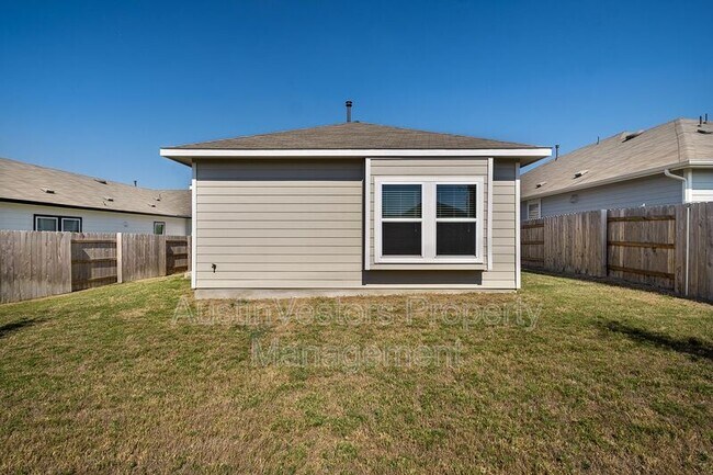 Building Photo - 244 Shugart St