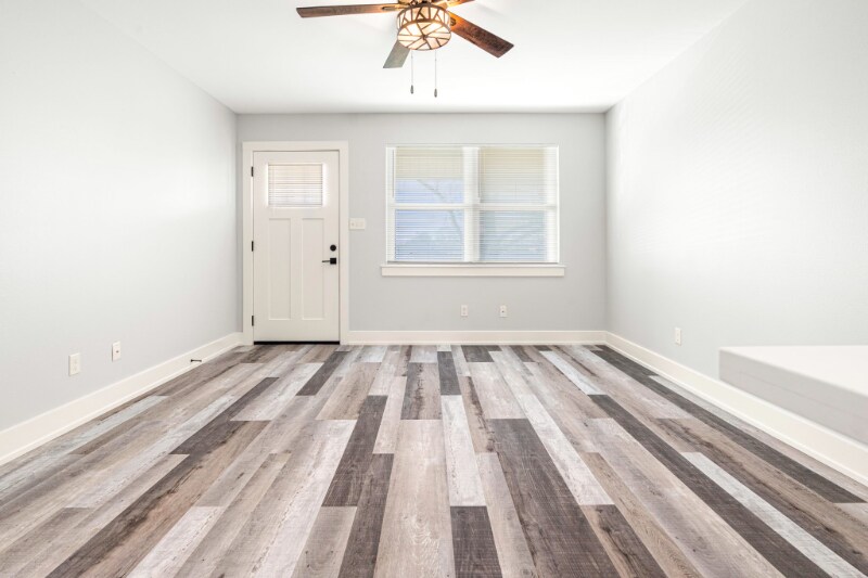 Building Photo - 3420 Jackson Blvd