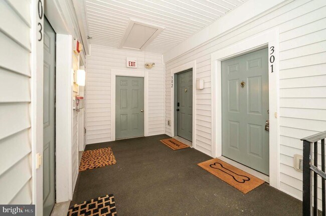 Building Photo - 12715 Fair Crest Ct