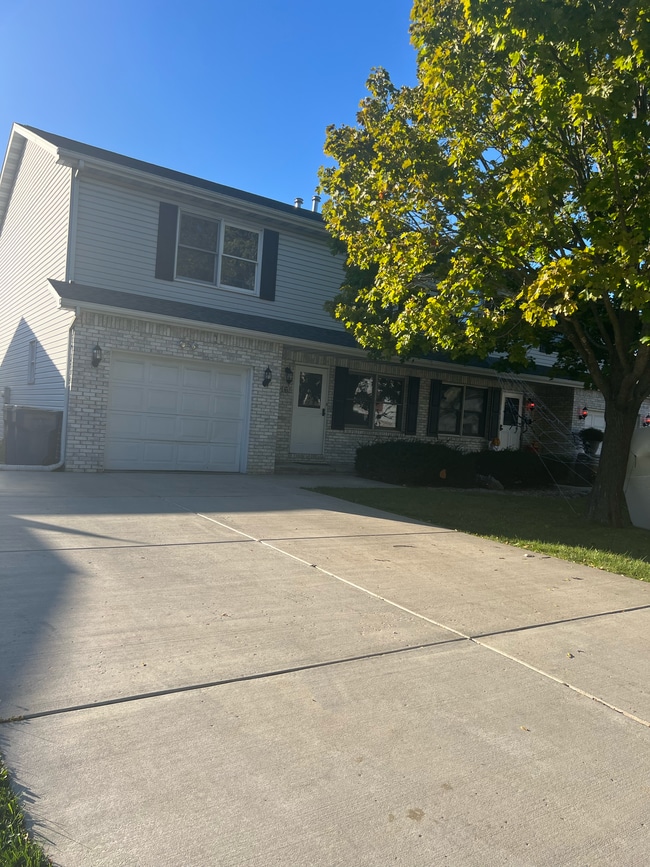 Primary Photo - 162 S 19th St