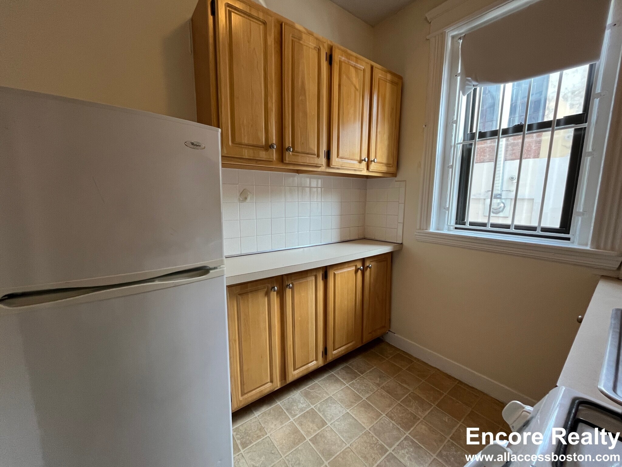 Building Photo - 1148 Commonwealth Ave