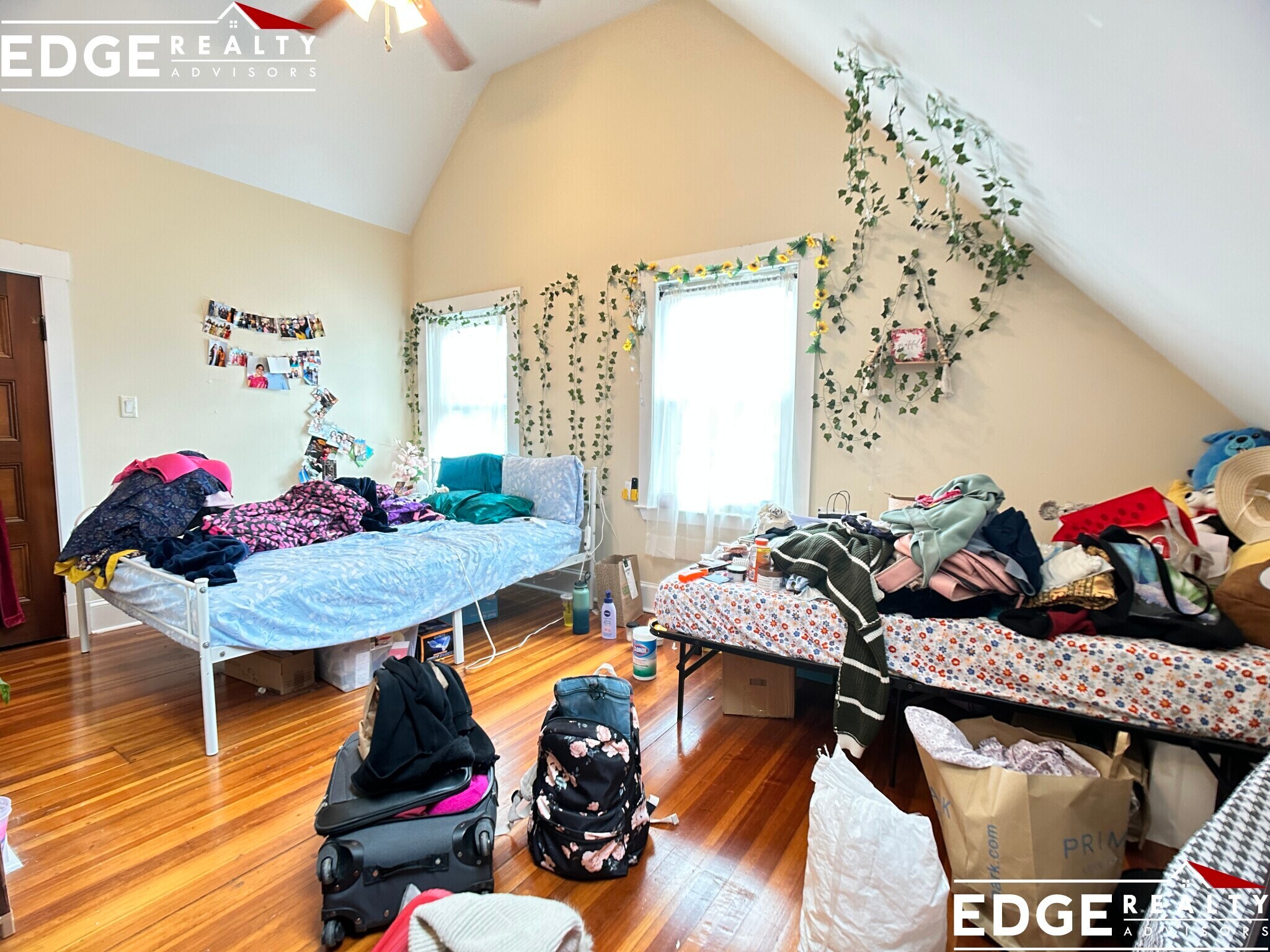 Building Photo - 73 Leicester St