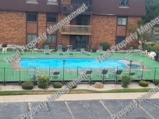Building Photo - Updated 2 bedroom Condo