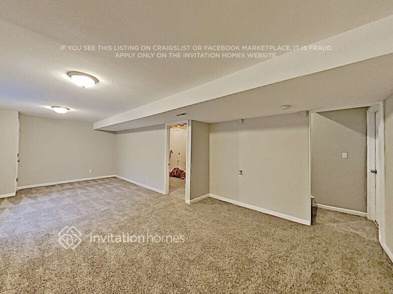 Building Photo - 13540 Garfield St