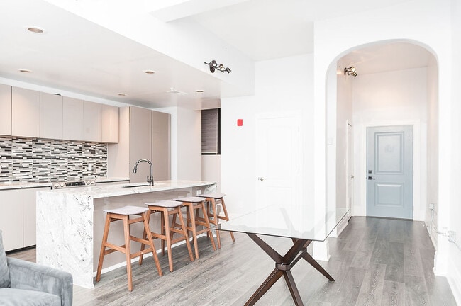Building Photo - Lancaster Apartments