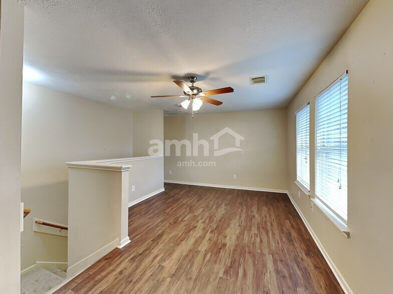 Building Photo - 5018 Steel Meadows Ln