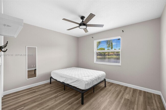 Building Photo - 1151 NW 78th Terrace