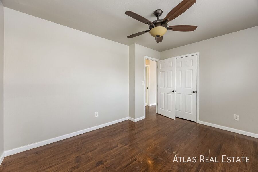 Building Photo - 2311 Sonoma Dr