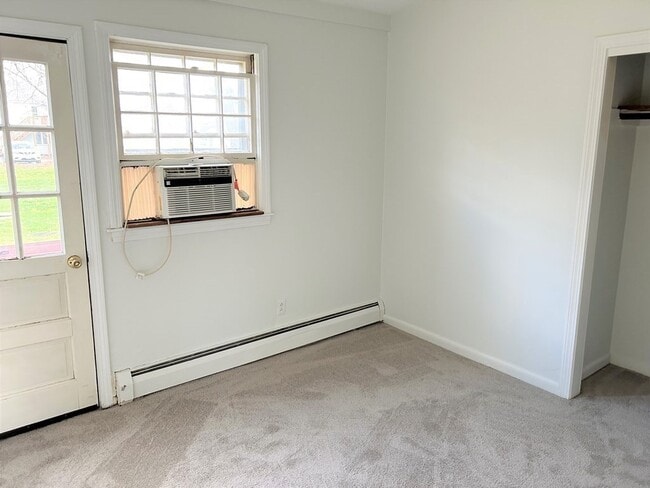 Building Photo - 9 Summer St