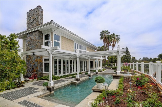 Building Photo - 14 Rockingham Dr