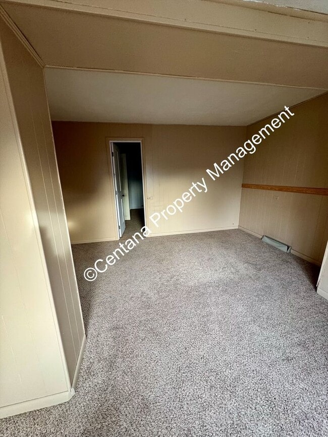 Building Photo - 2 Bedroom 1 bath in heart Butte