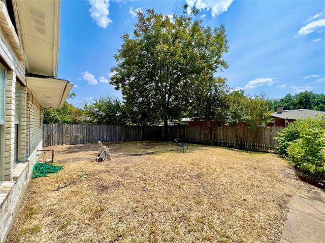 Building Photo - 2732 Parkhaven Dr