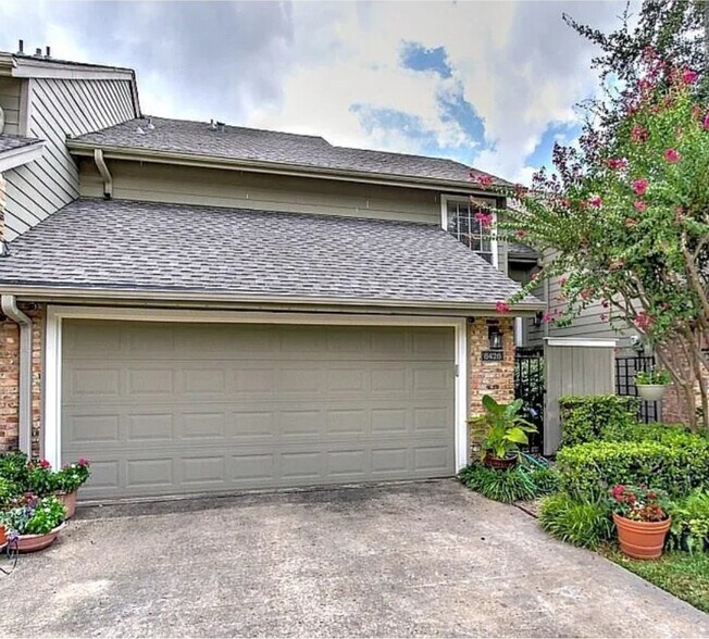 Front of Home - 8426 Towneship Ln