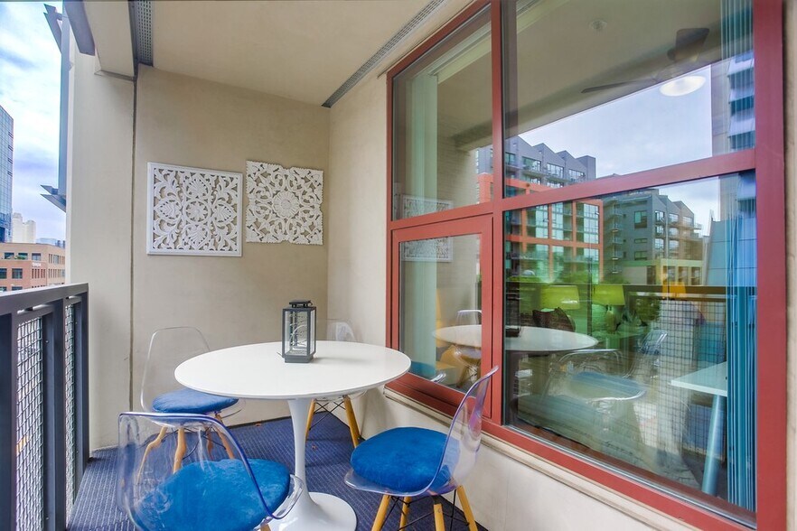 Building Photo - 1150 J St