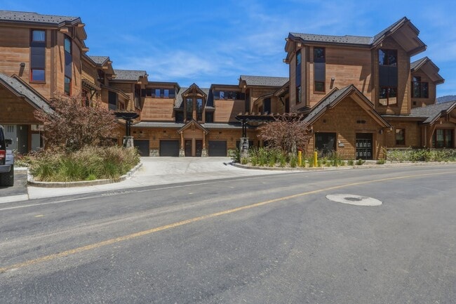 Building Photo - Luxury Tahoe Beach Club